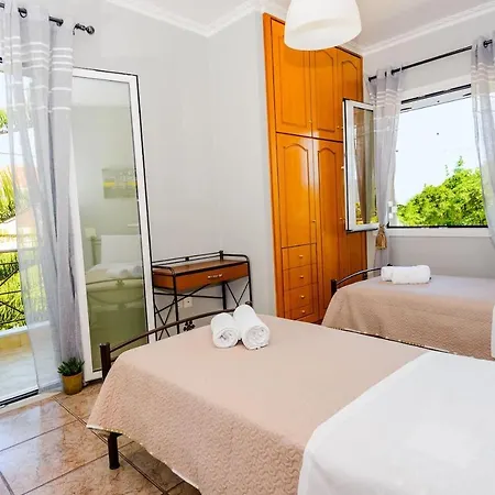 Apartment Aristotelis Lakithra-alexandra *